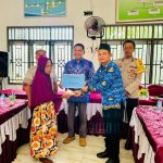 Peduli Warganya.Pemdes Lubuk Cabau Salurkan BLT-DD Triwulan Pertama